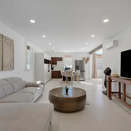 Vistas Al Mar Villa *